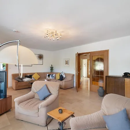Ferien Am Weinberg Apartment *