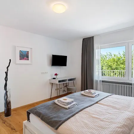 Ferien Am Weinberg Appartement *